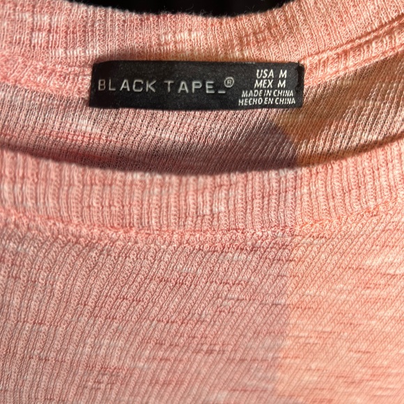 Black tape coral sweater - Picture 2 of 3